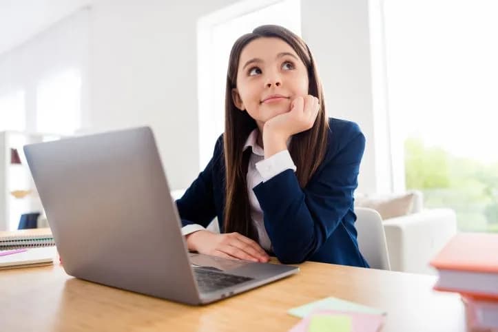 Do kiedy nauczanie zdalne w szkołach podstawowych? Sprawdź aktualne zmiany